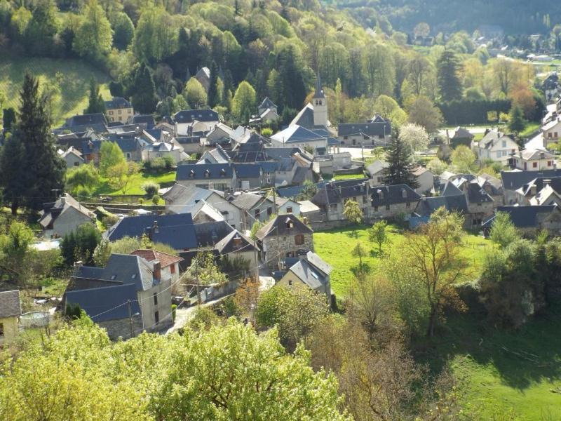 Maison De Village Au Pied Des Pyrenees Marignac  エクステリア 写真